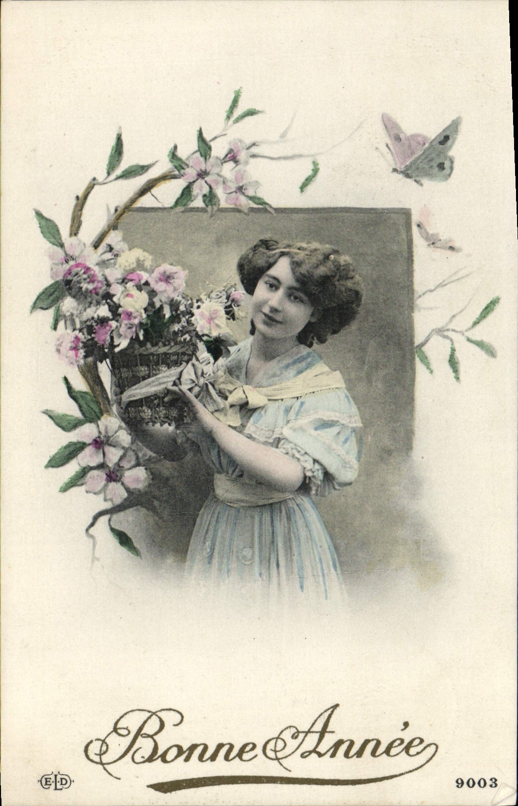 CPA Bonne Annee Femme Papillon 