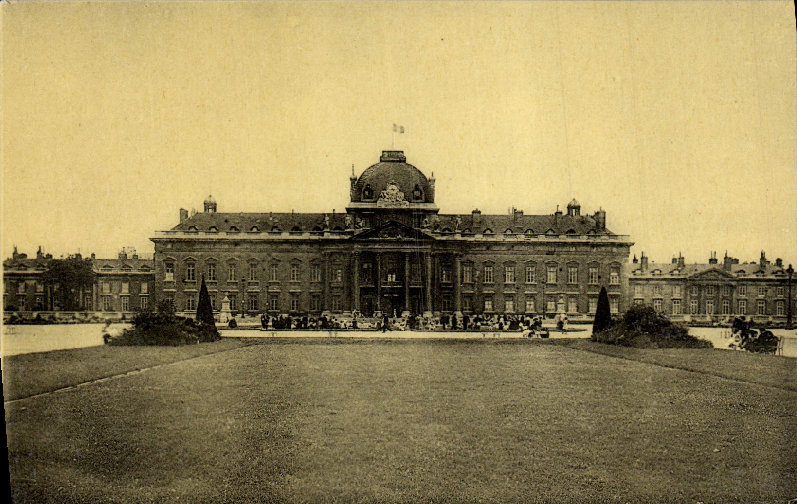 CPA Gabriel L'Ecole Militaire Paris