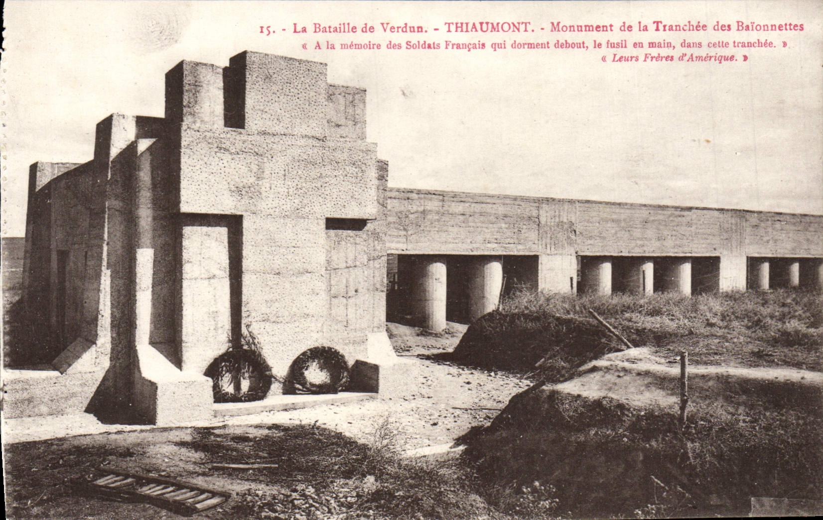 Monument de la Tranchée des Baïonnettes à Thiaumont — La Bataille de Verdun