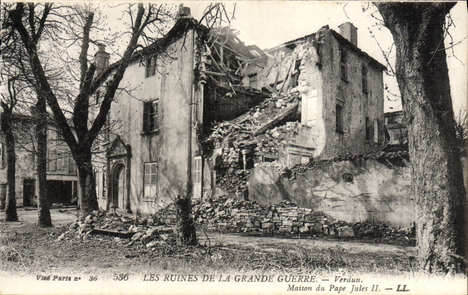 Les ruines de la Grande Guerre — Maison du Pape Jules II — Verdun — Viseé Paris n° 36
