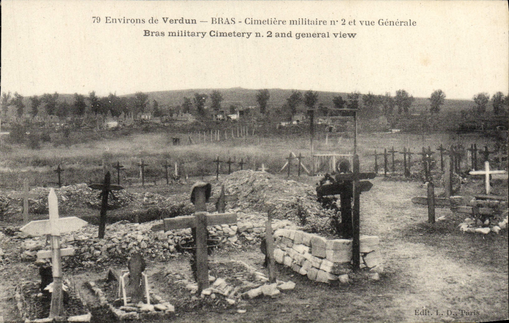 Environ de Verdun — Cimetière militaire n°2 — vue générale — Edit. L.D., Paris