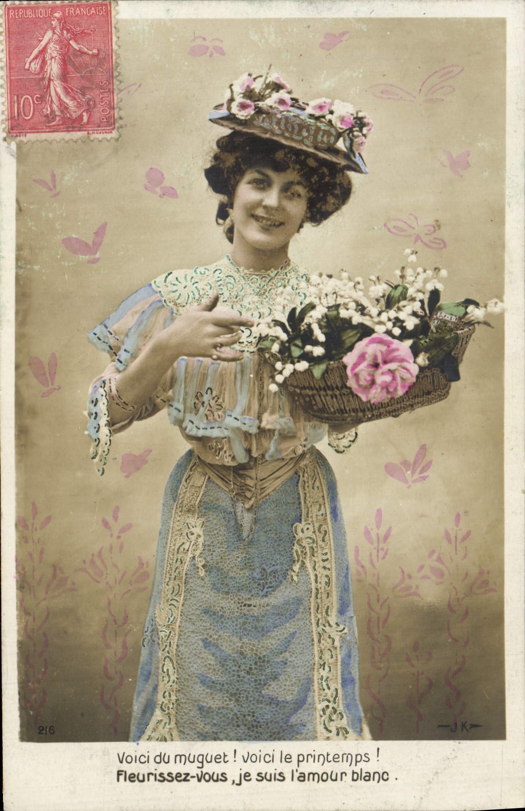 CPA Fantaisie Fleurs Muguet Femme