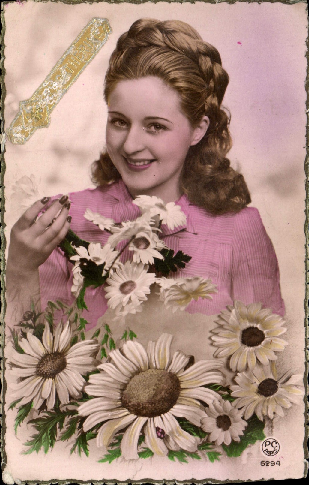 CPA Fantaisie Fleurs Femme 