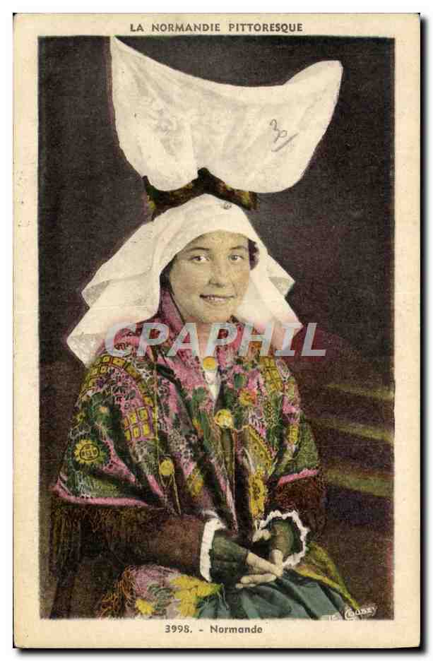 CPM Normande Femme Folklore