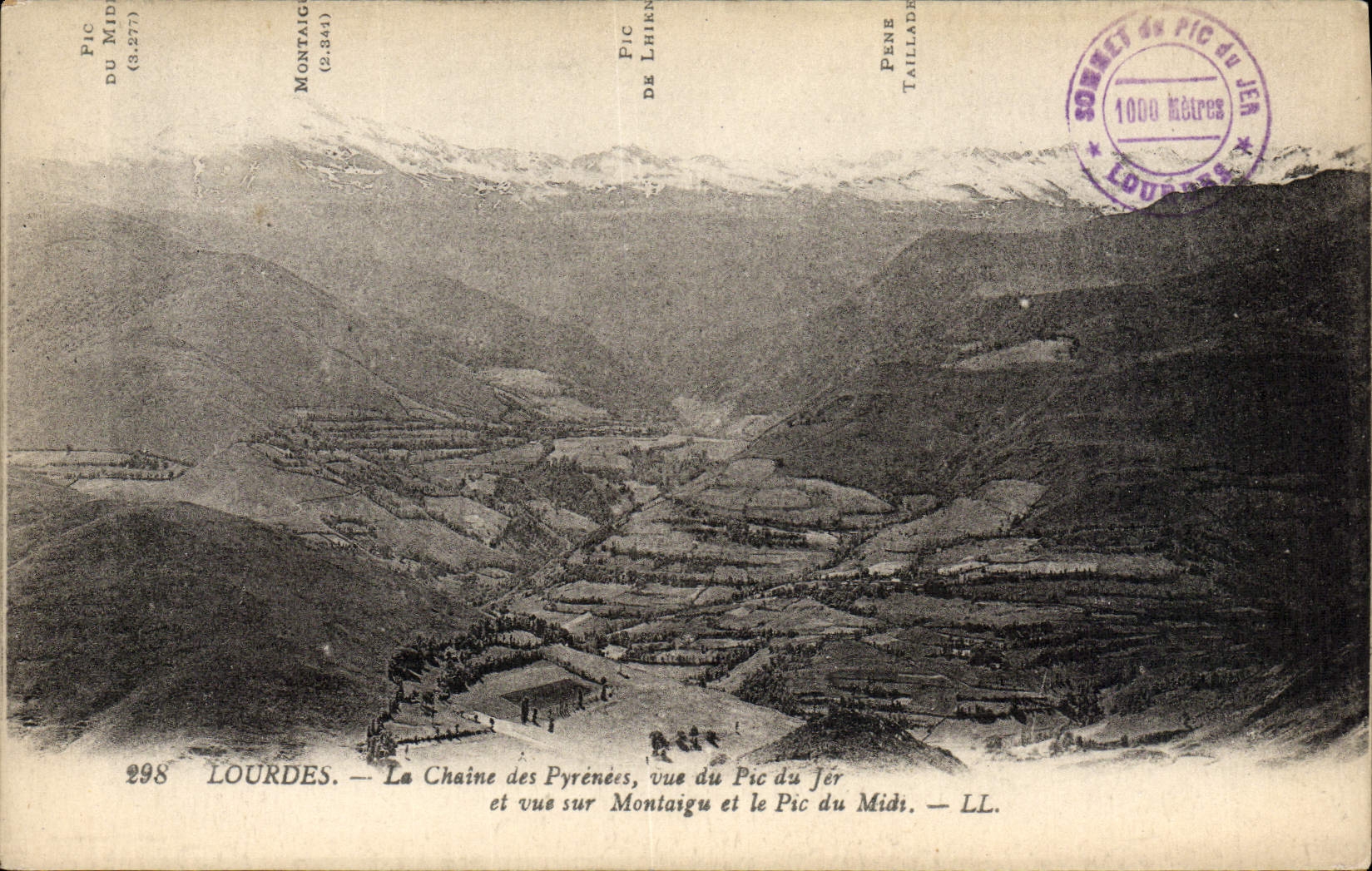 CPA Lourdes Le Chaine des Pyrenees Vue Du Pic du Jer et vue sur le Montaigu et le Pic du Midi