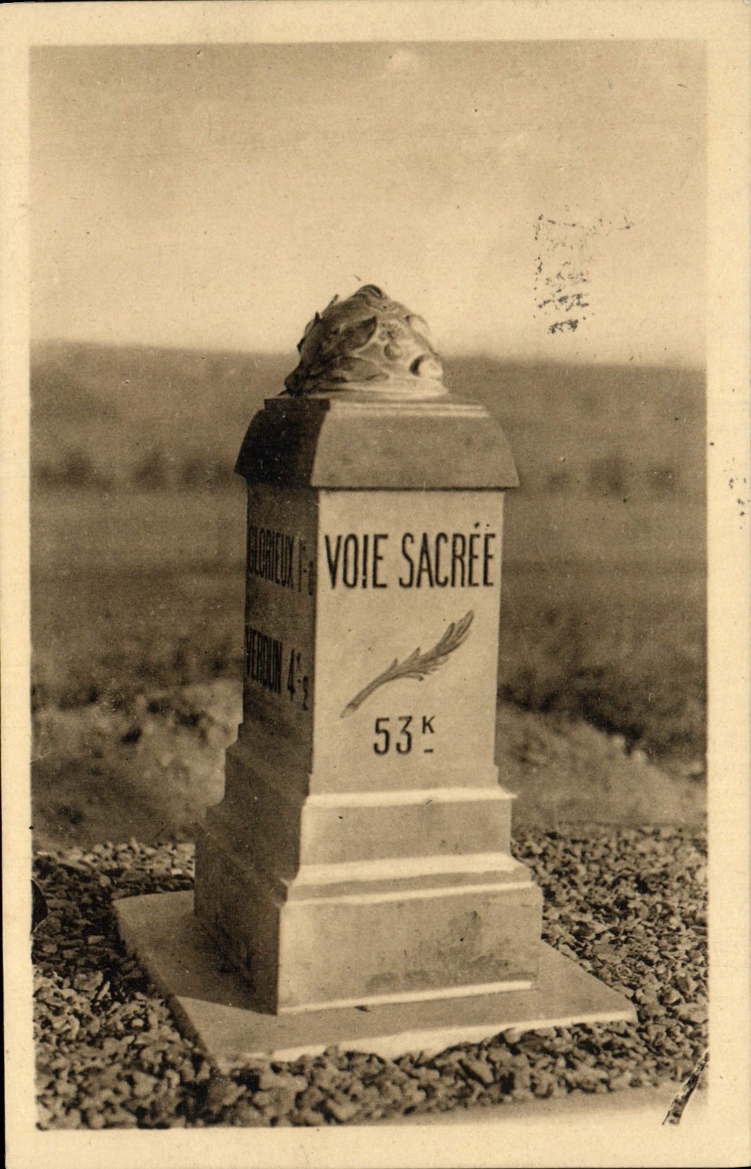 Borne commémorative — Voie Sacrée — Route de Bar-le-Duc à Verdun — Édition HS Verdun