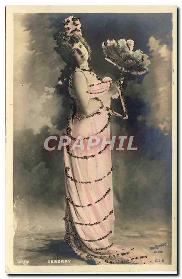 Deberrry — danseuse en robe ornée — éditée par S.I.R. à Paris