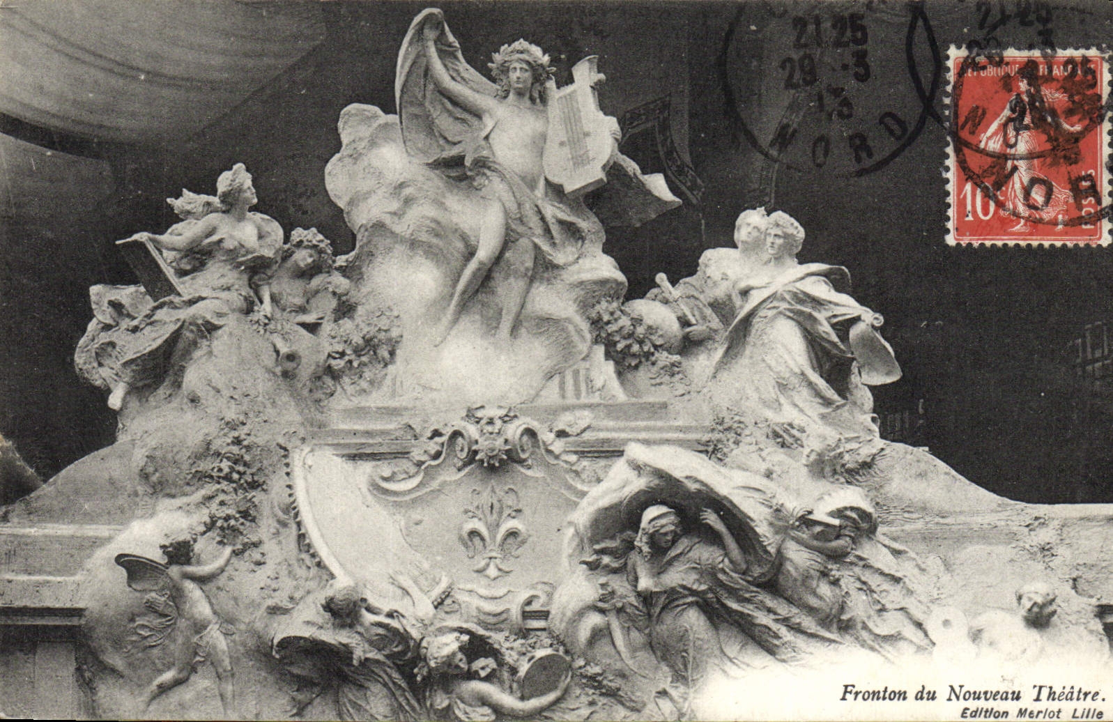 CPA Lille Fronton du Nouveau Theatre