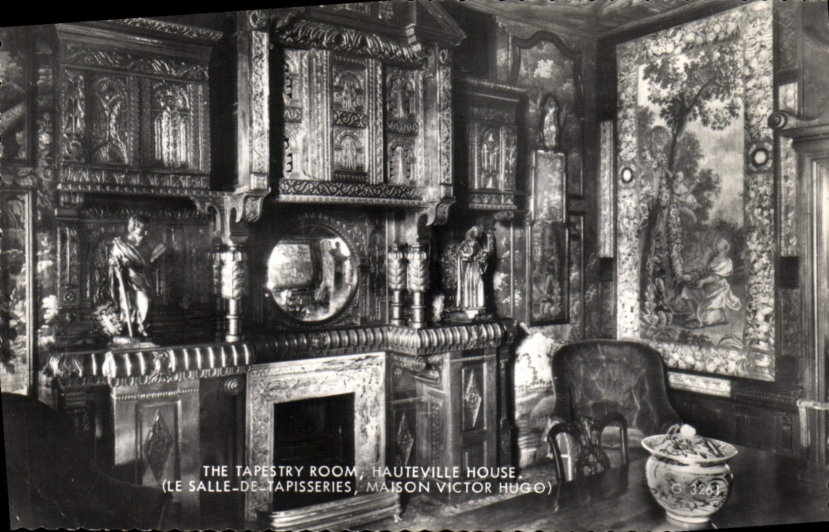 CPM The Tapestry Room Hauteville House Maison Victor Hugo
