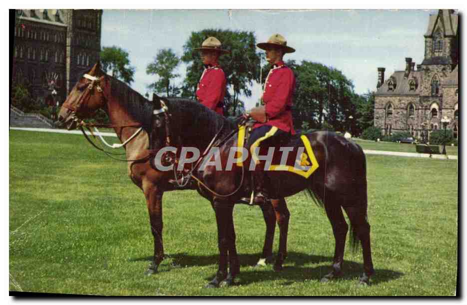 Zwei Reiter der Royal Canadian Mounted Police — Royal Canadian Mounted Police — The Royal Canadian Mounted Police, St. Malo, Manitoba