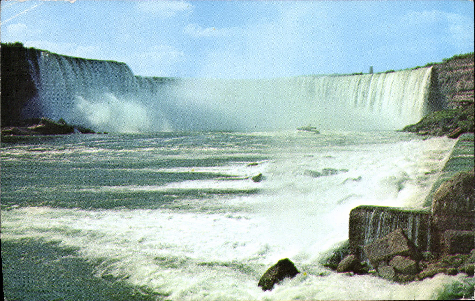 CPM Maid of the Mist sails near the Canadian Horseshoe Falls