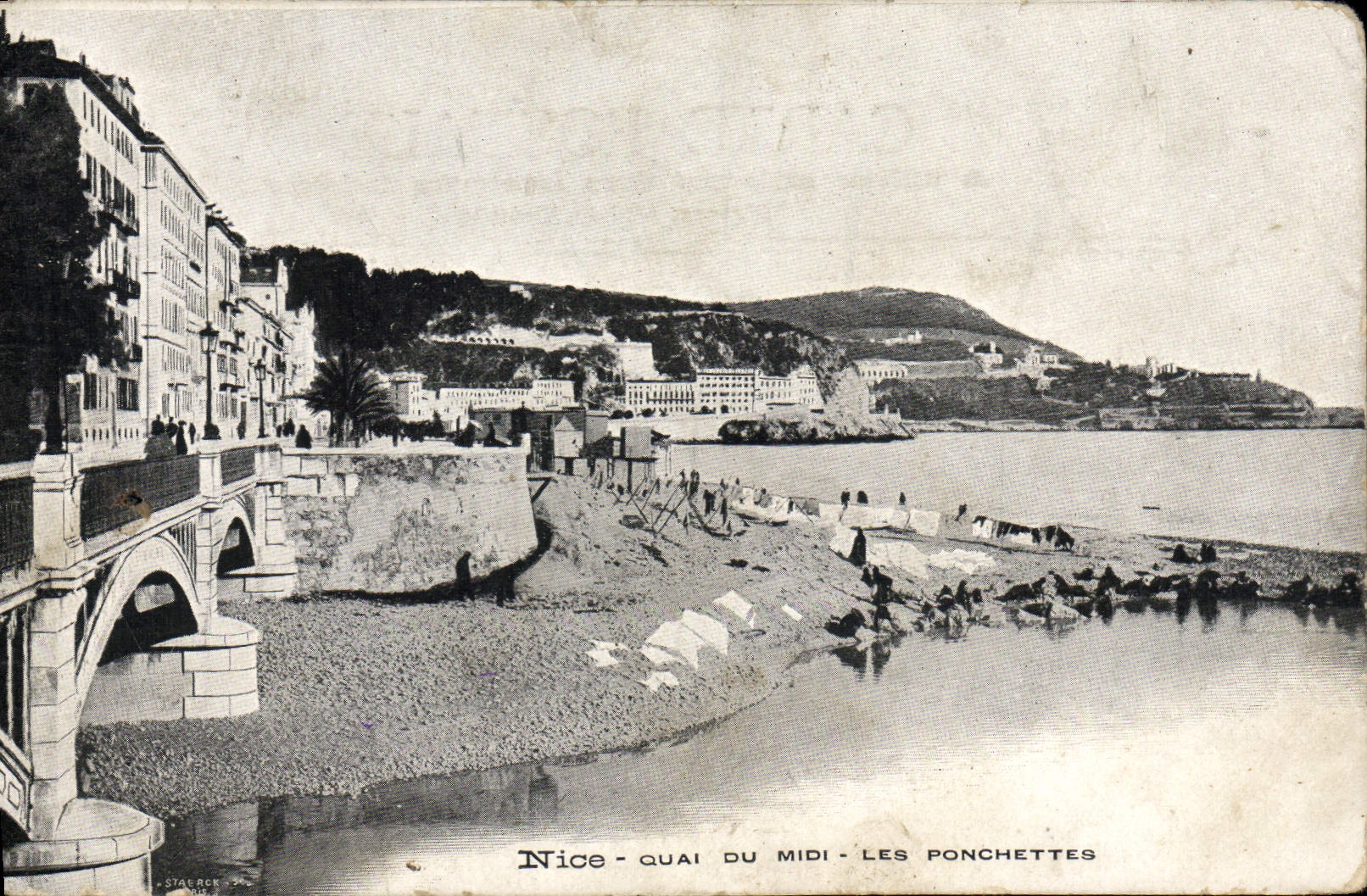 CPA Nice Quai Midi Les Ponchettes Lavandieres