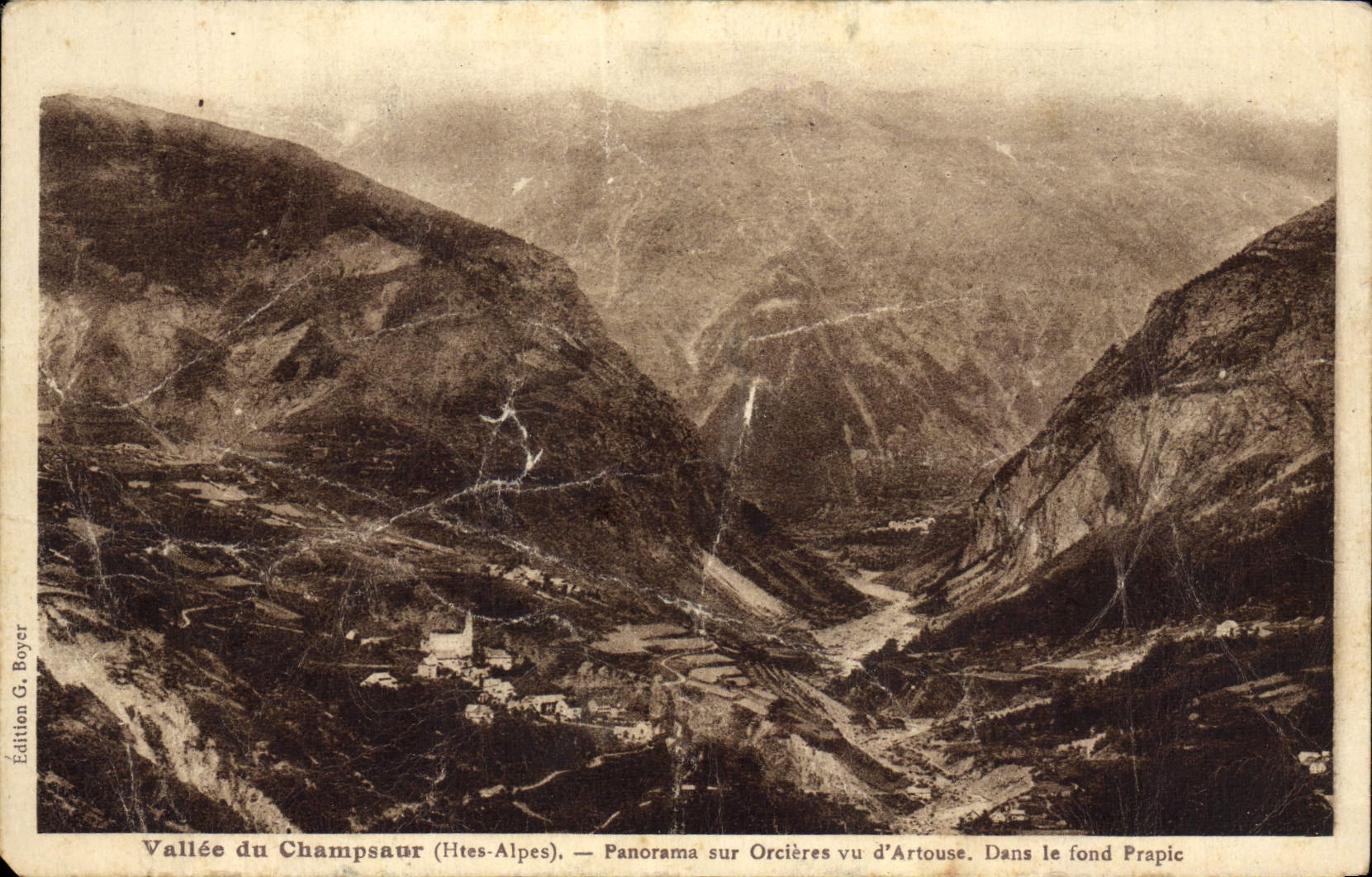 CPA Vallee du Champsaur Panorama sur Orcieres vu d'Artouse Dans le fond Prapic