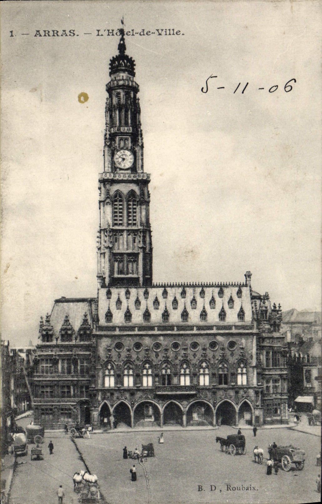 CPA Arras L'Hotel de Ville