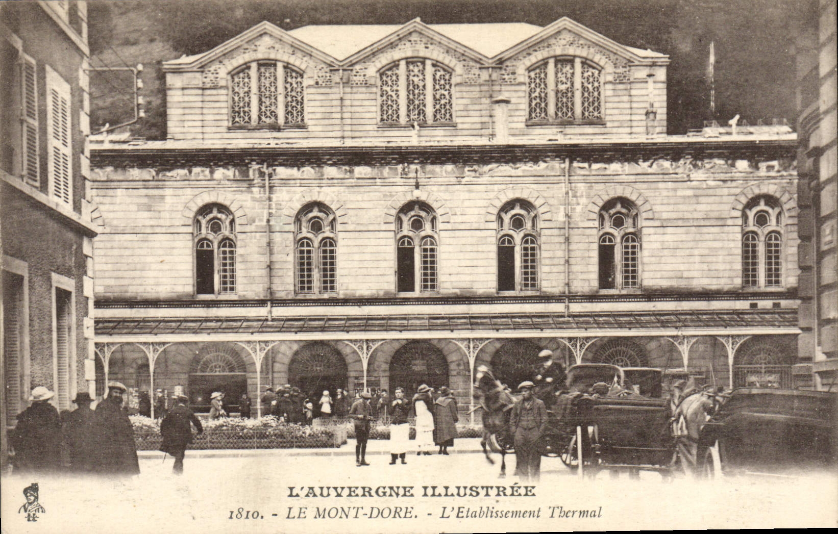 CPA L'Auvergne Illustree Le Mont Dore L'Etablissement Tbermal
