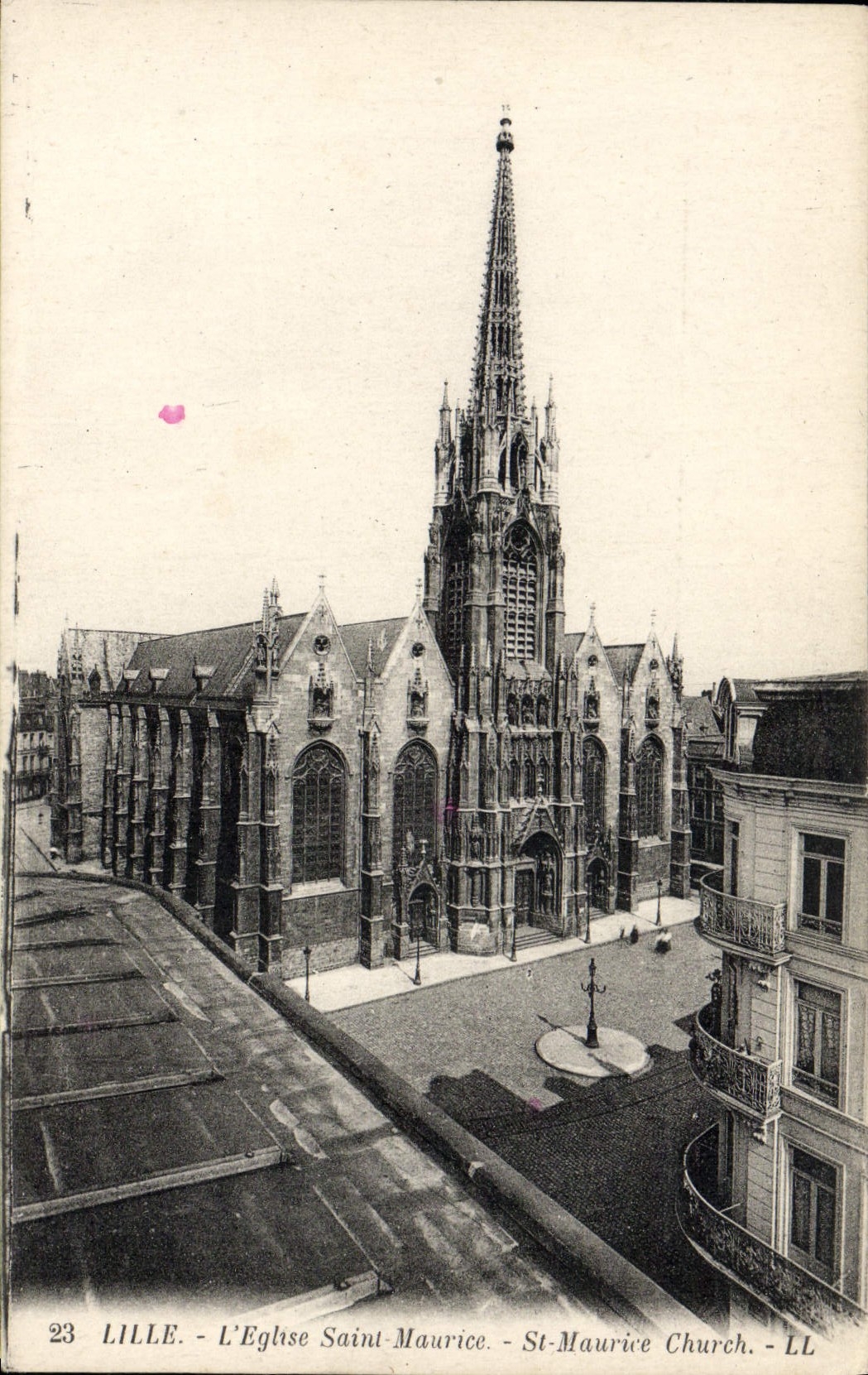 CPA Lille L'Eglise Saint Maurice