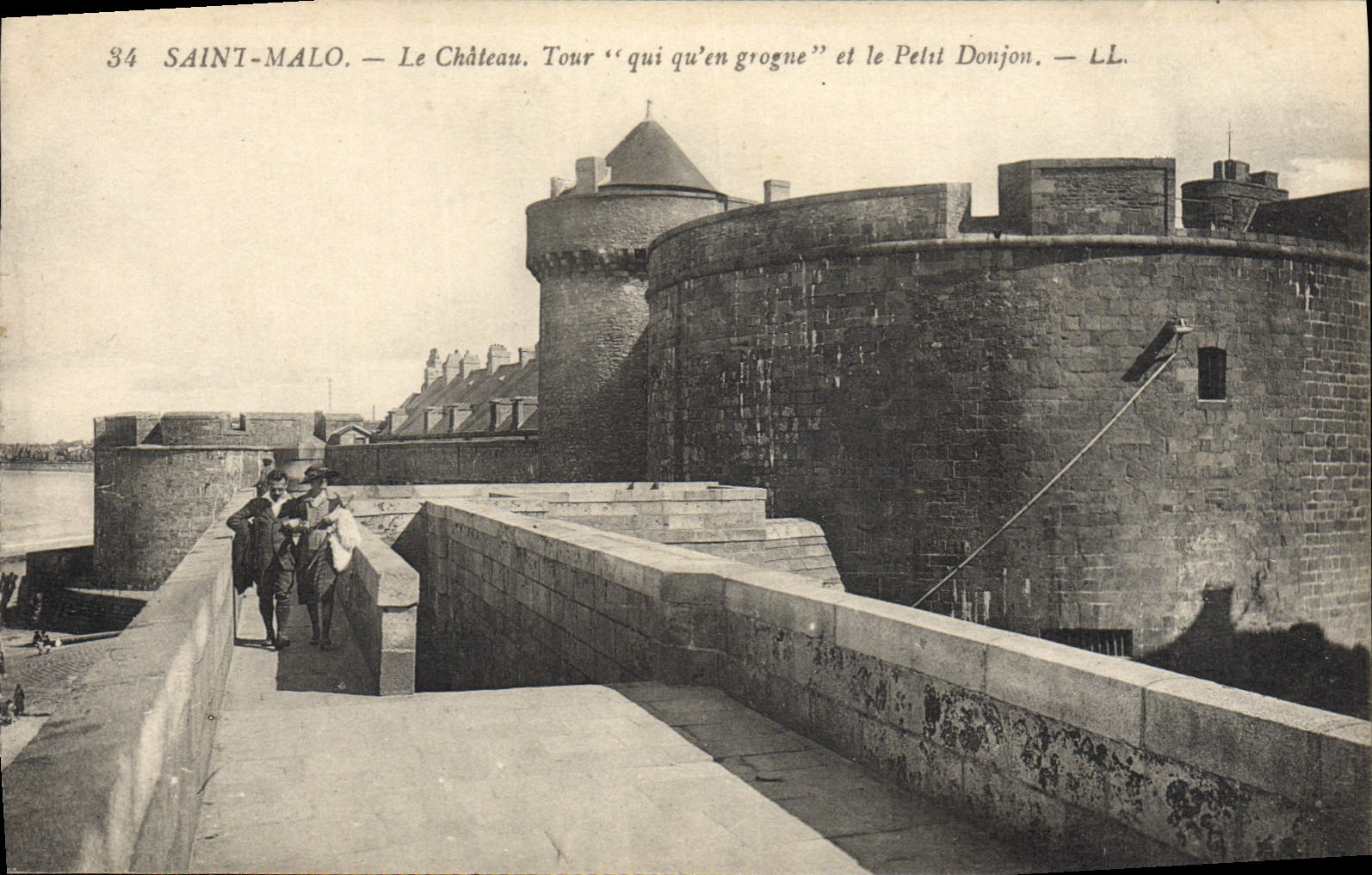 Saint-Malo — El Castillo. Torre "qui qu'en grogne" y el Pequeño Donjon — LL.