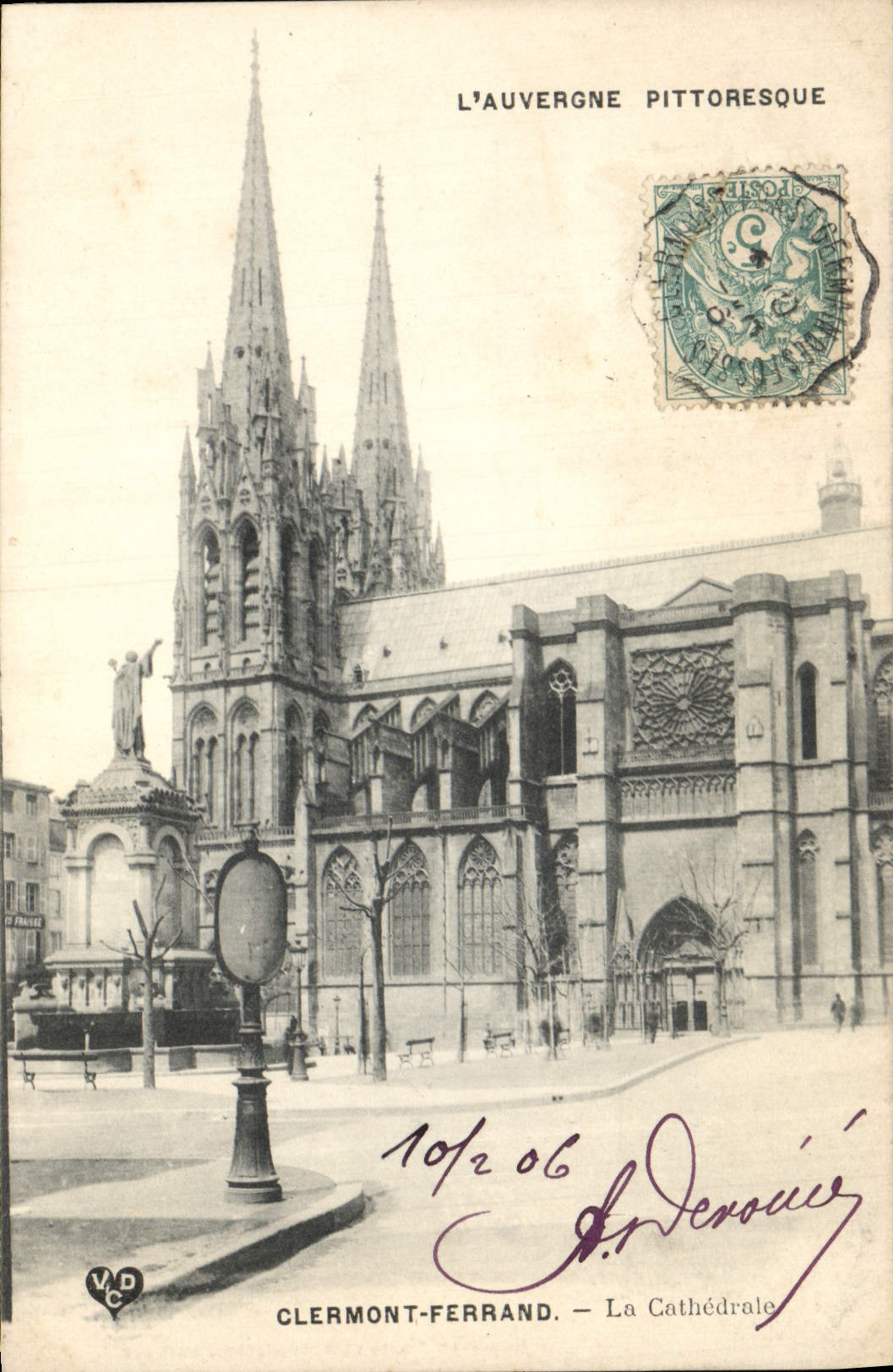 CPA L'Auvergne Pittoresque Clermont Ferrand La cathedrale 