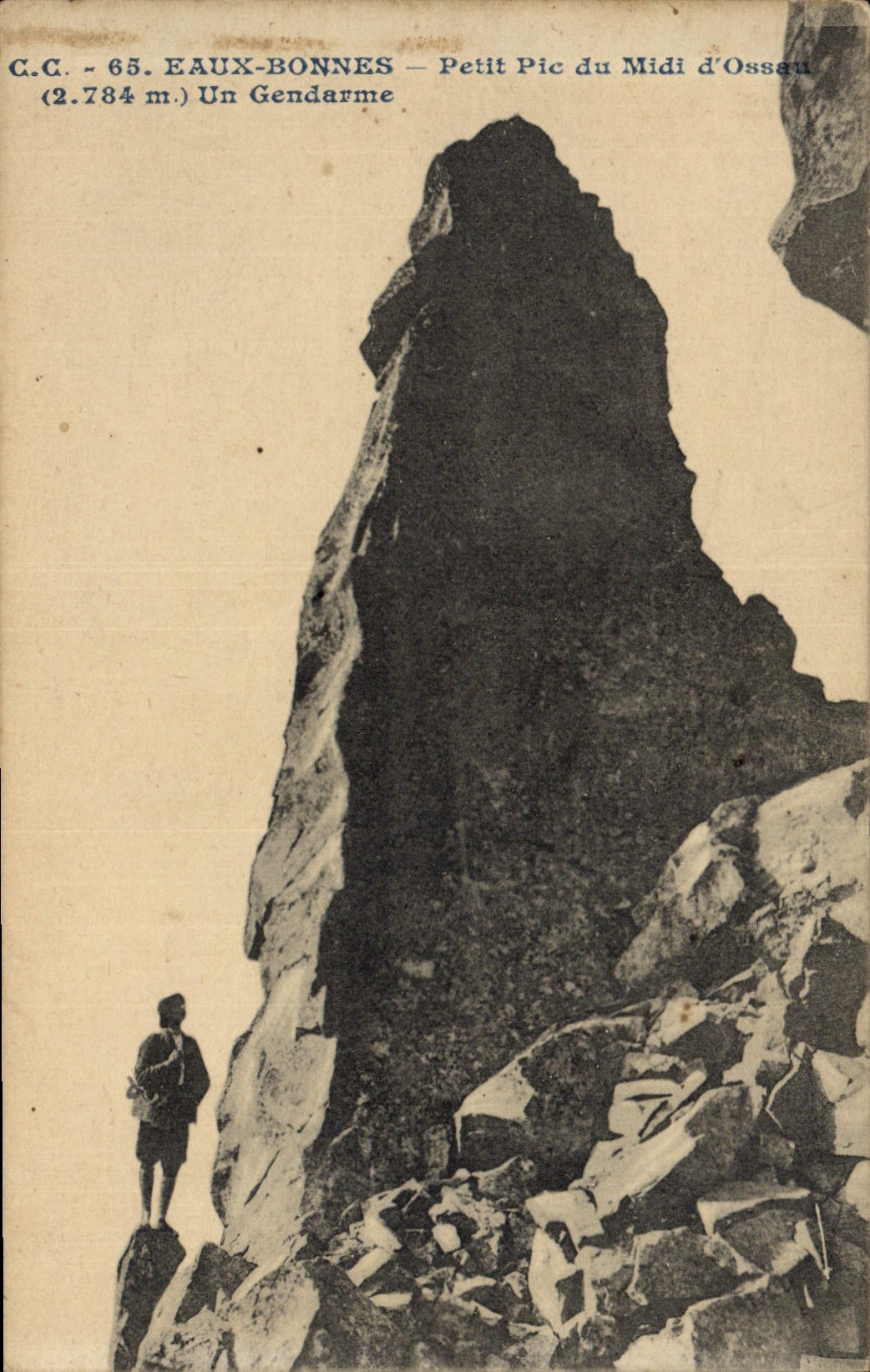 Eaux-Bonnes — Petit Pic du Midi d'Ossau (2.784 m.) — Un Gendarme