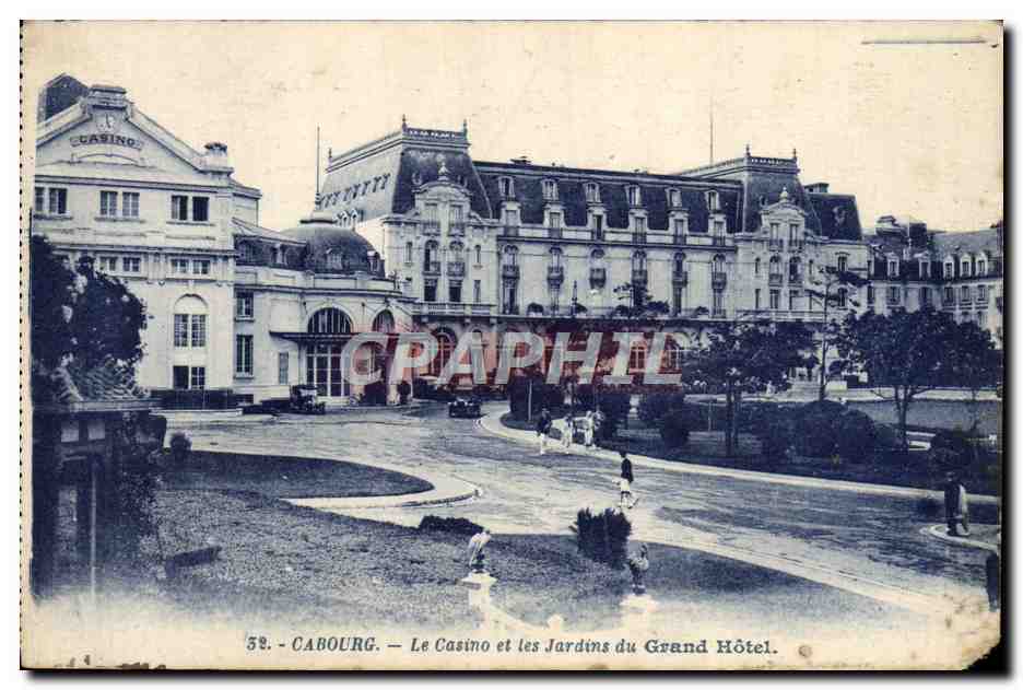 CPA Cabourg Le Castino Et Les Jardins Du Grand Hotel