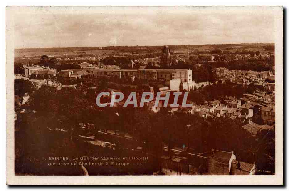CPA Saintes Le quarier St Pierre et l'hopital vue prise du clocher de St Eutrope 