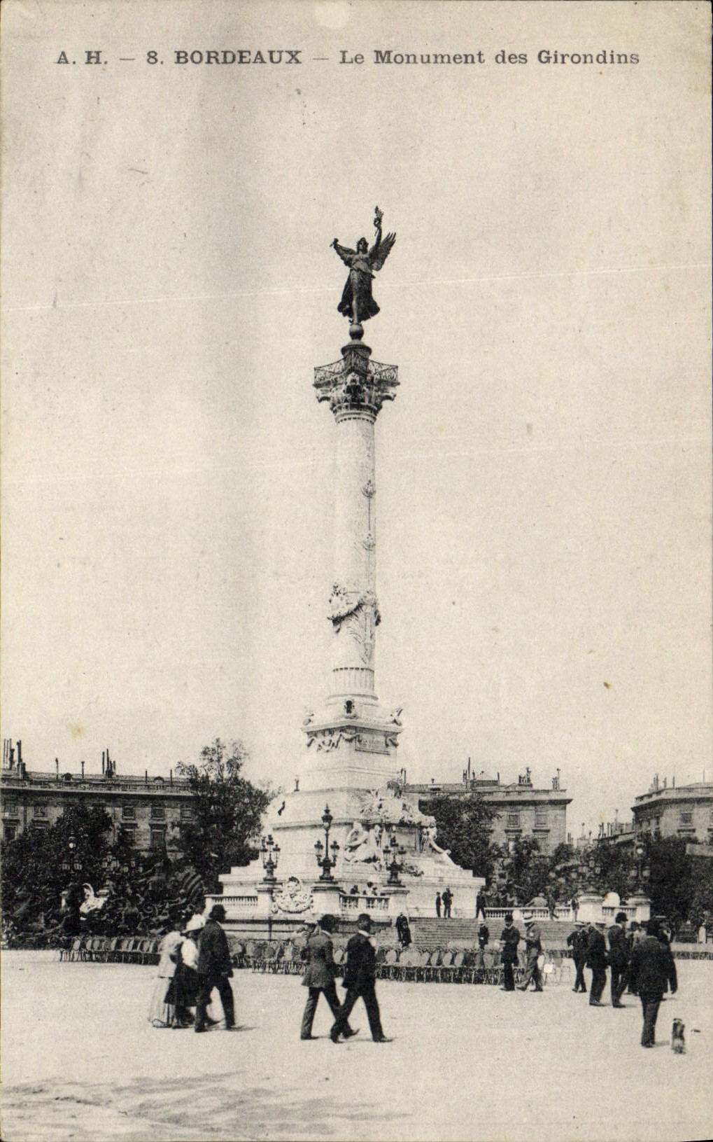 Bordeaux — Le Monument des Girondins — A.H. n°8
