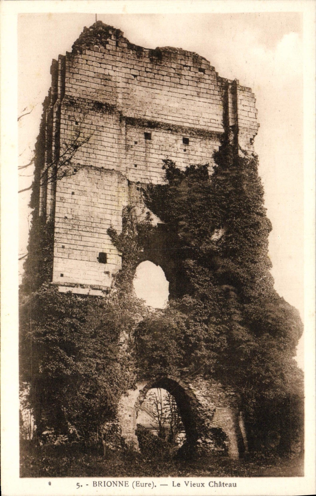 Brionne (Eure) — Le Vieux Château — Édition Lepvête (Brionne, Eure) n°5