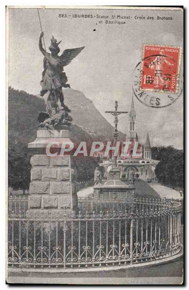 CPA Lourdes Statue St Michel Croix Des Bretons