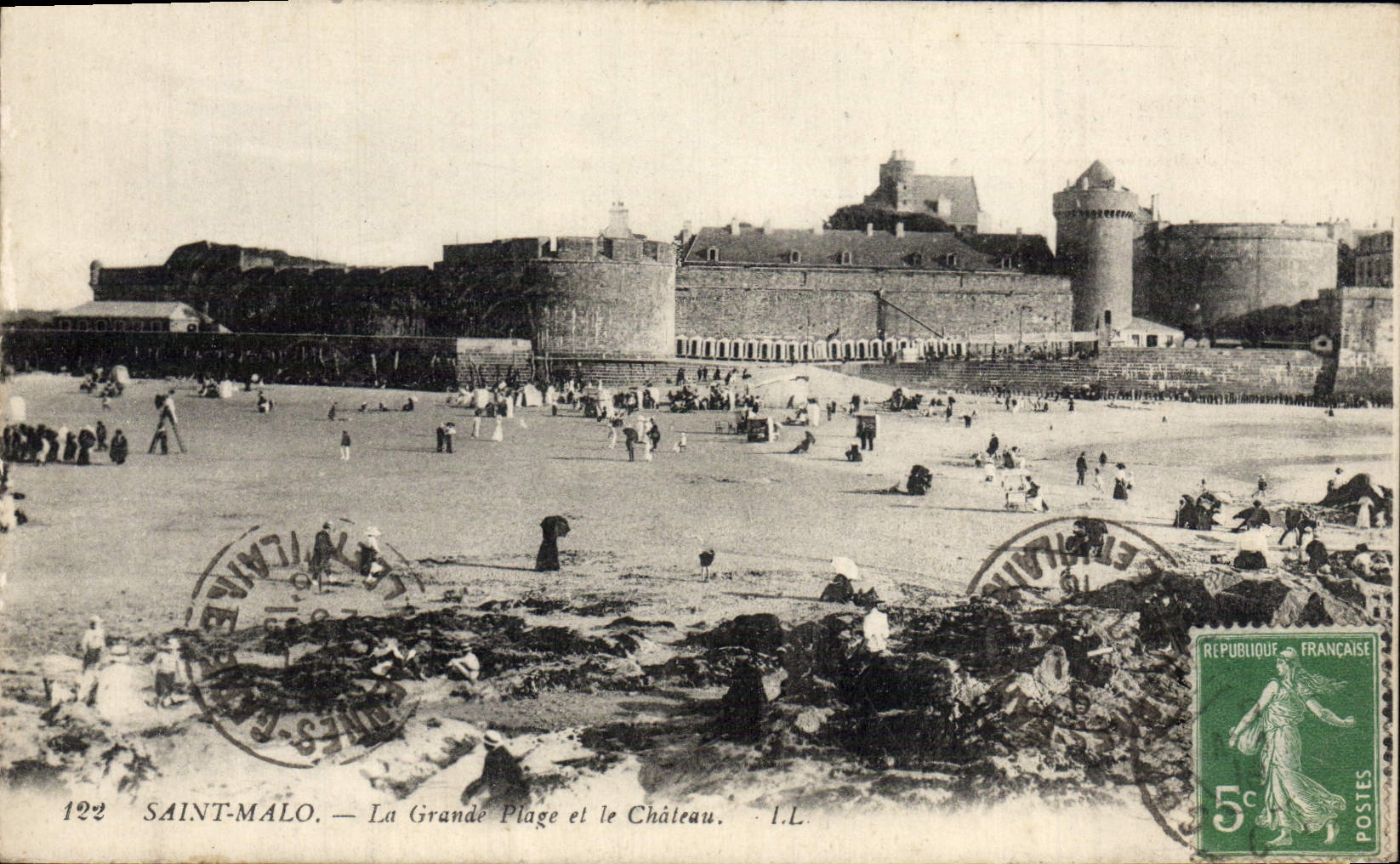 CPA Saint Malo La Grande Plage Et Le Chateau