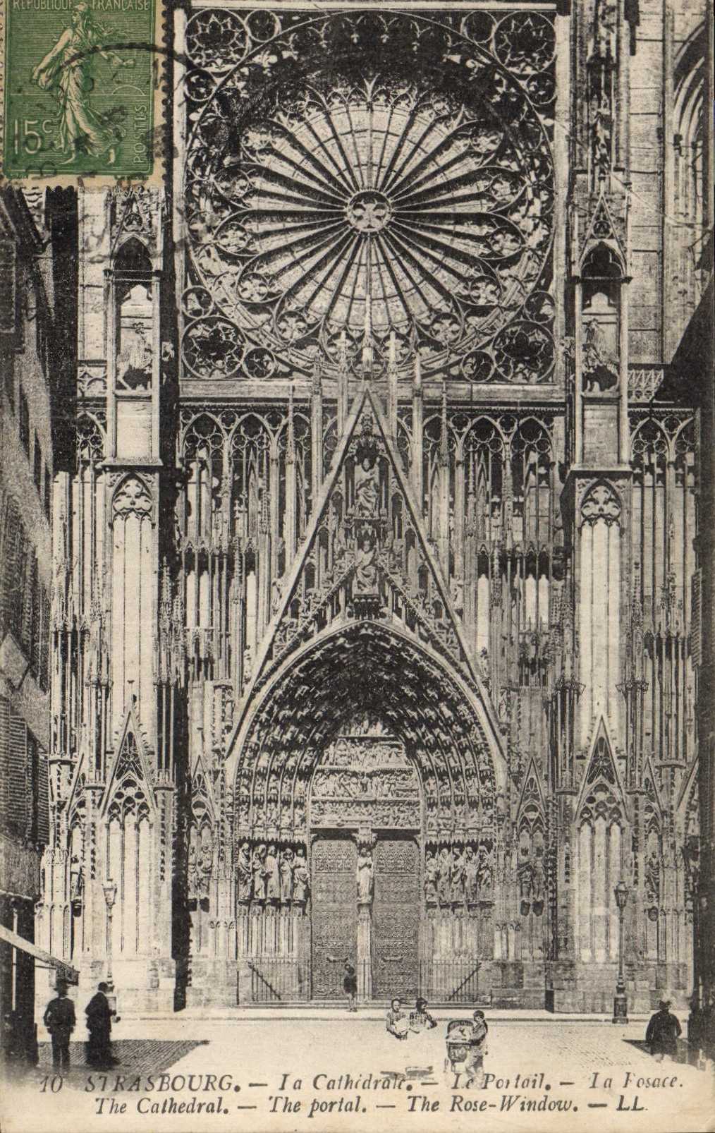 CPA Strasbourg La Cathedrale Le Portail La rosace