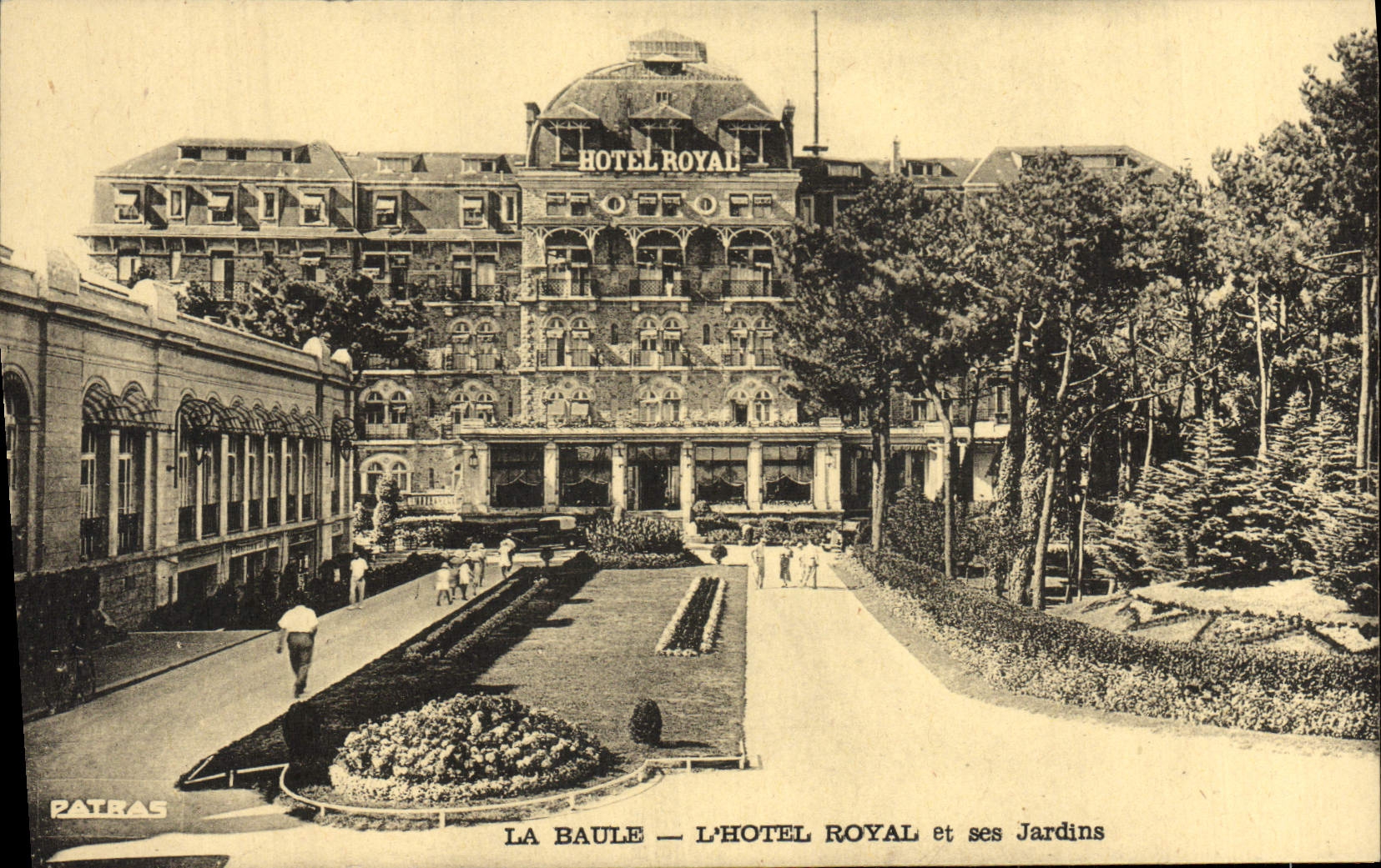 CPA La Baule L'Hotel Royal Et Ses Jardins