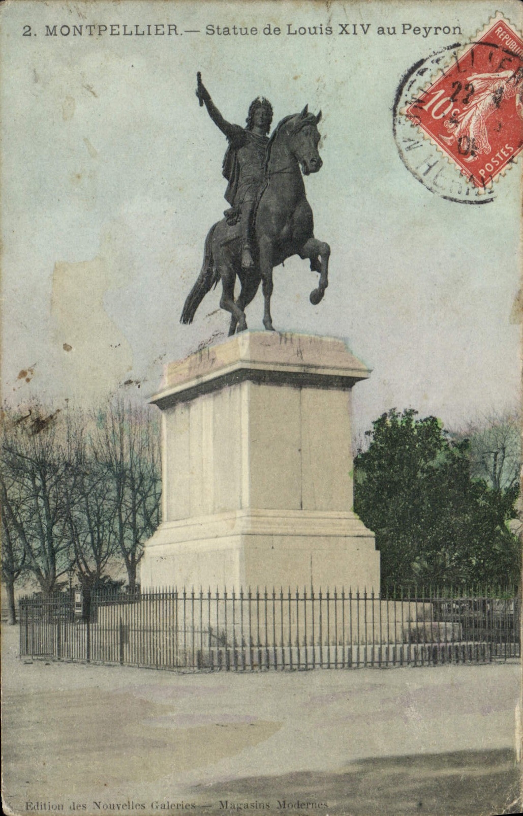 CPA Montpellier Statue de Louis XIV au Peyron