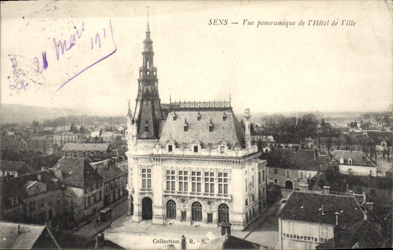 CPA Sens Vue Panoramique de L'Hotel de Ville