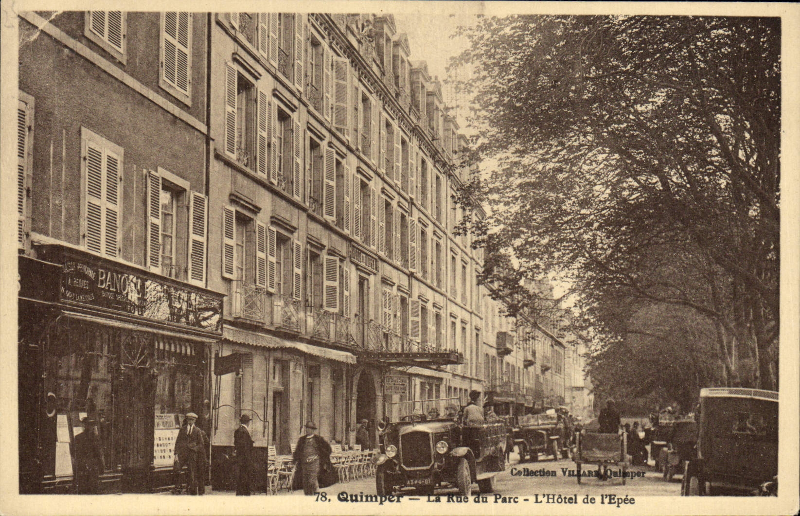 CPA Quimper La Rue du Parc l'Hotel de L'Epee Automobile