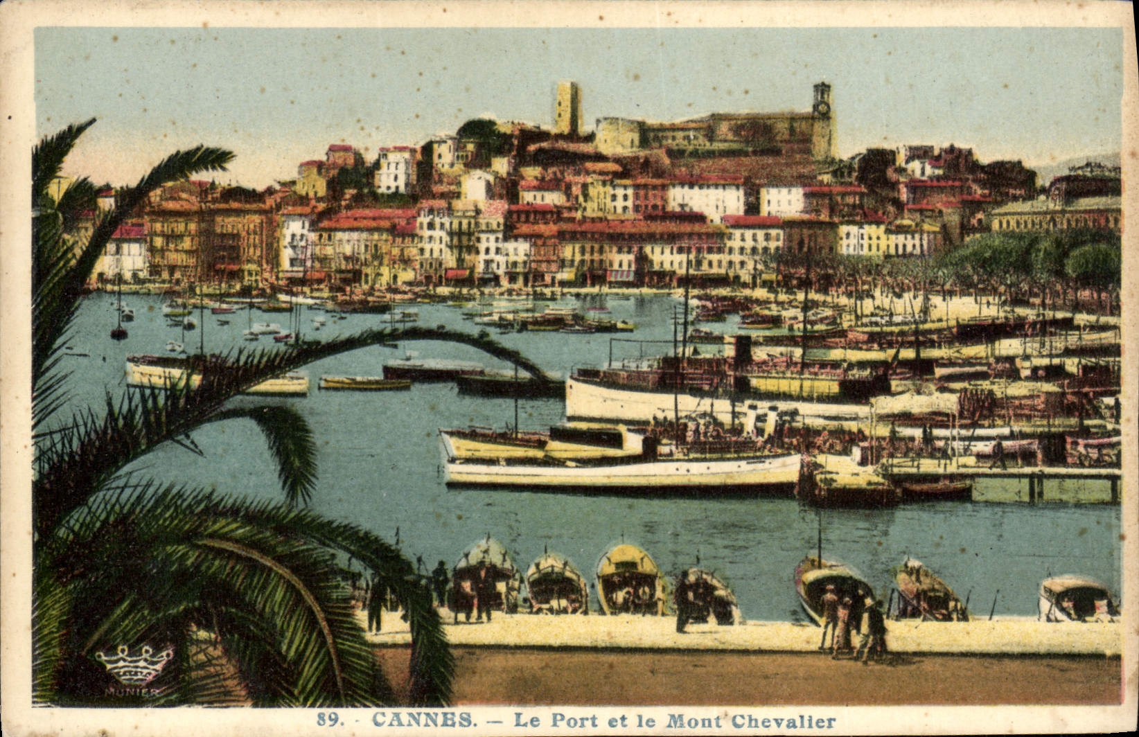 CPA Cannes Le Port et le Mont Chevalier Bateaux