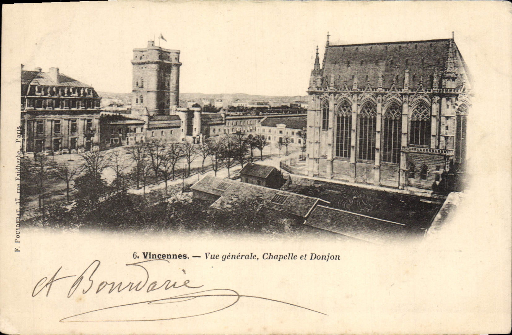 CPA Vincennes Vue Generale Chapelle et Donjon