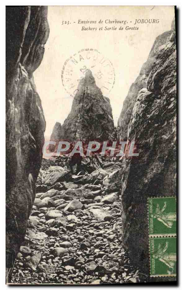 Environs de Cherbourg — JOBOURG — Rochers et Sortie de Grotte