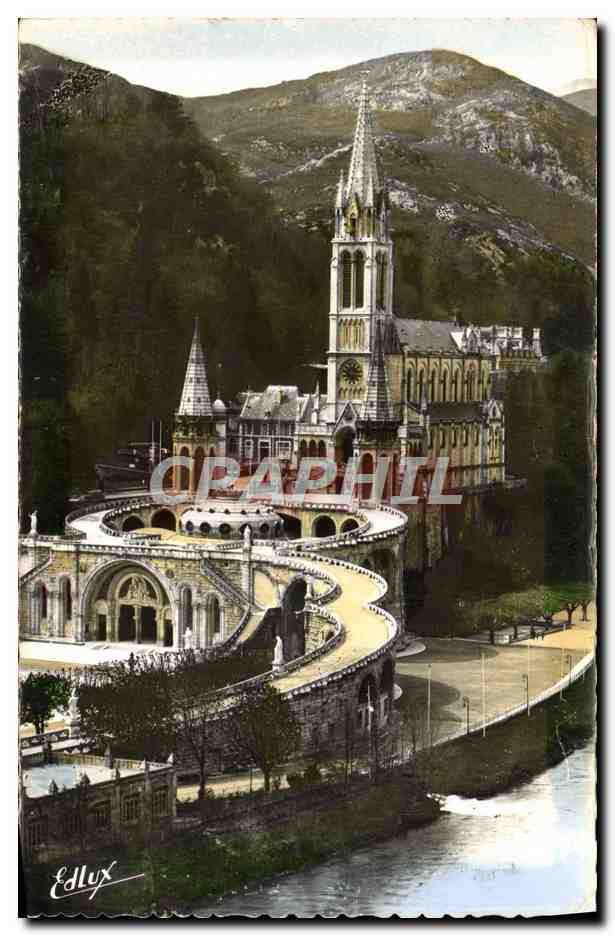 CPM Lourdes La Basilique et le Gave