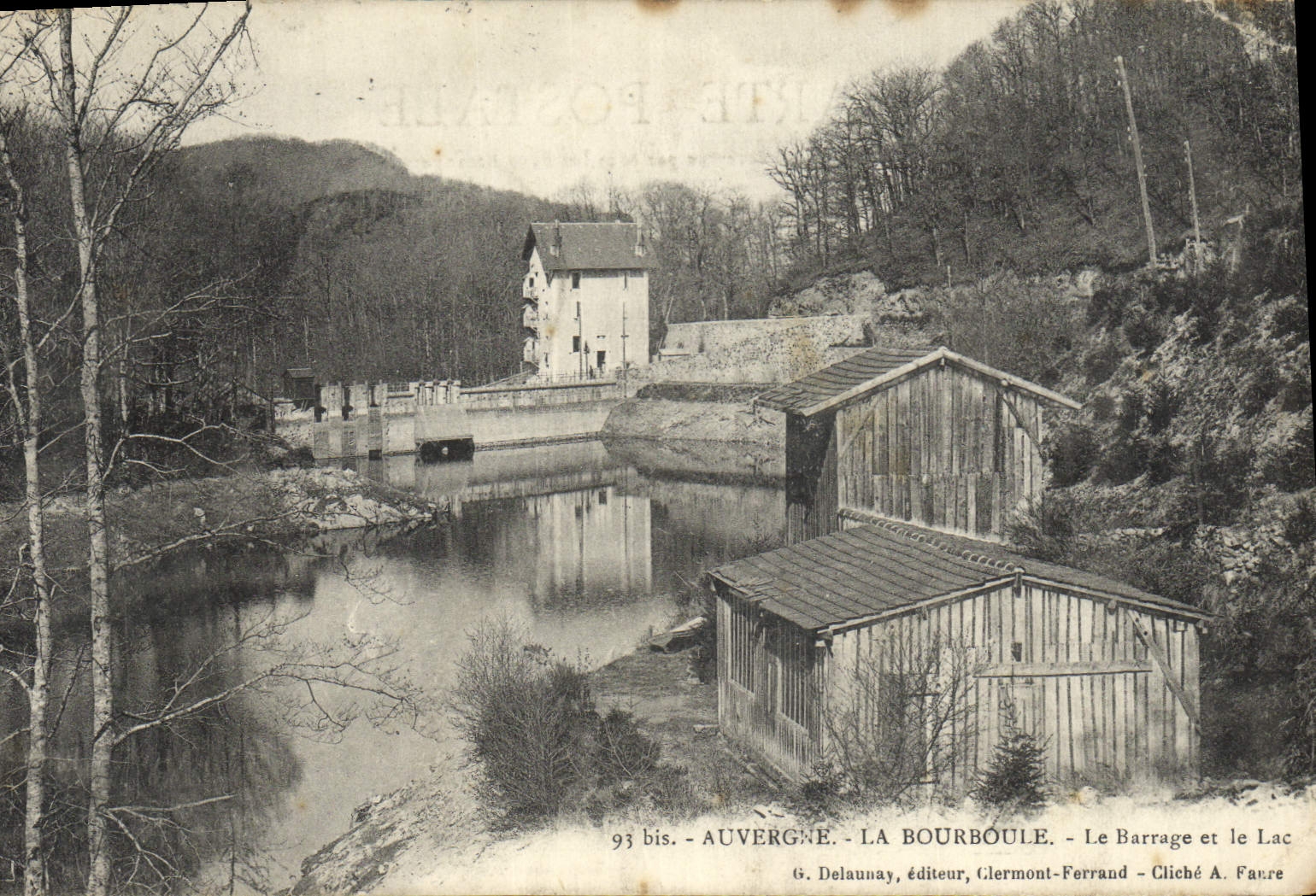 CPA Auvergne La Bourboule Le Barrage et le lac