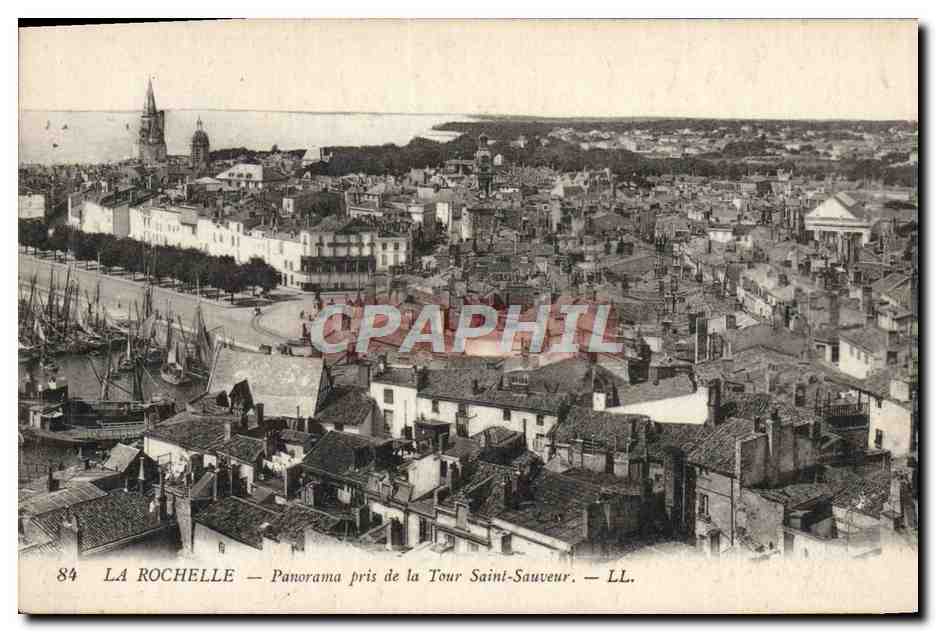 CPA La Rochelle Panoarama pris de la Tour Saint Sauveur 