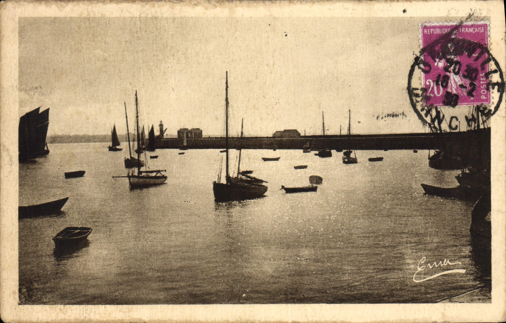 CPA Granville Crepuscule sur le Port Bateaux