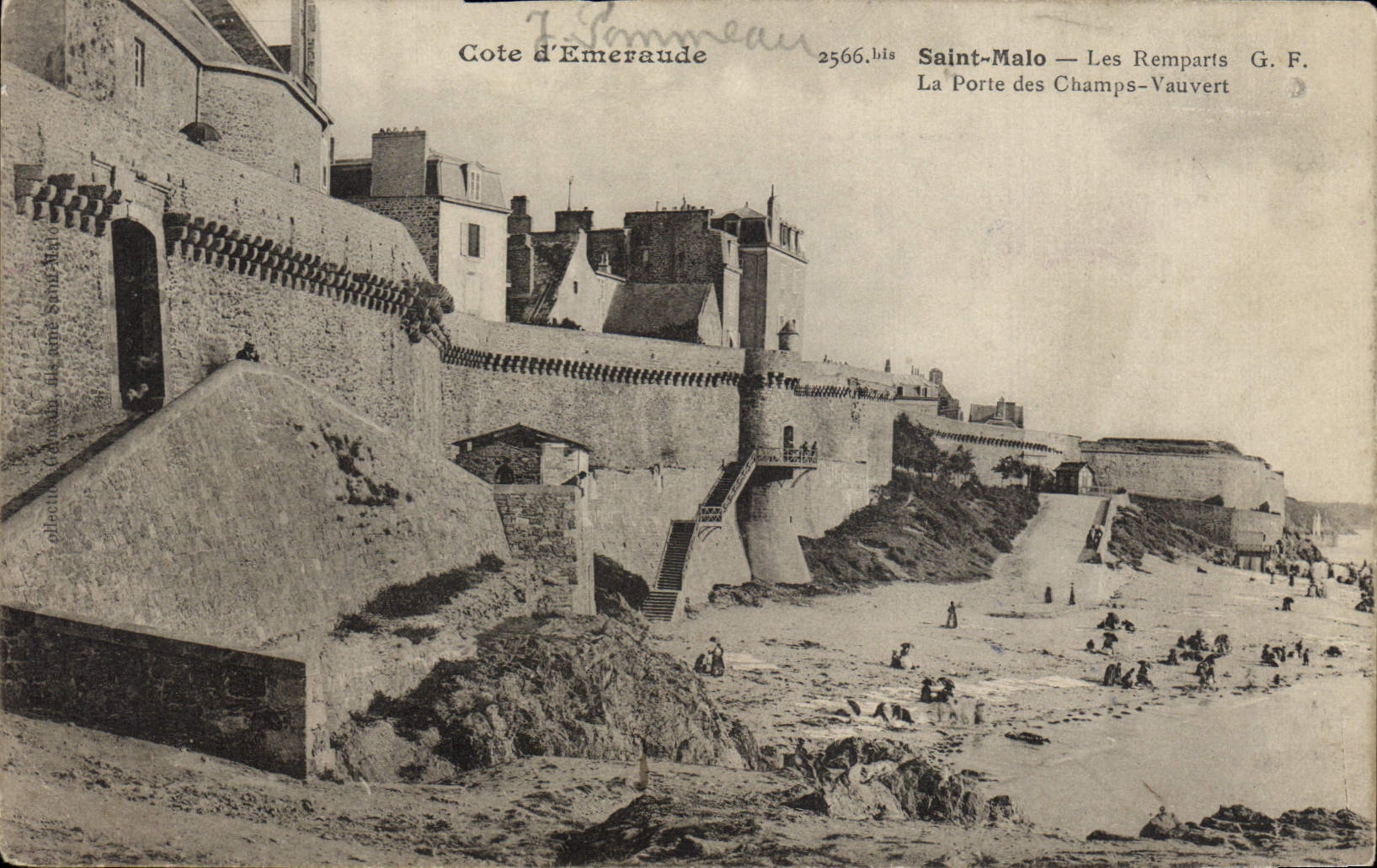 Saint-Malo — Les Remparts — La Porte des Champs-Vauvert — G. F. Cote d'Emeraude