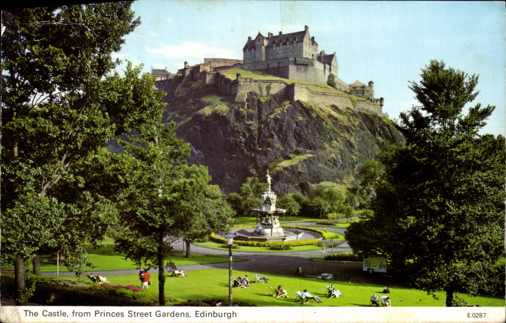 CPM The Castle from Princes Street Gardens Edinburgh