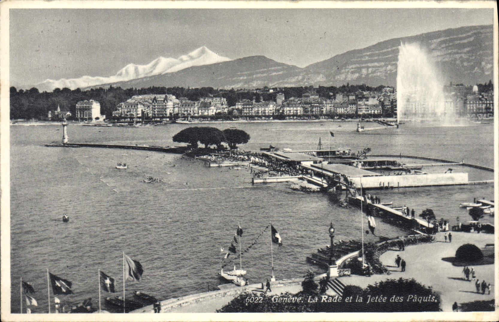 CPA Geneve La Rade et la Jetee des Paquis 