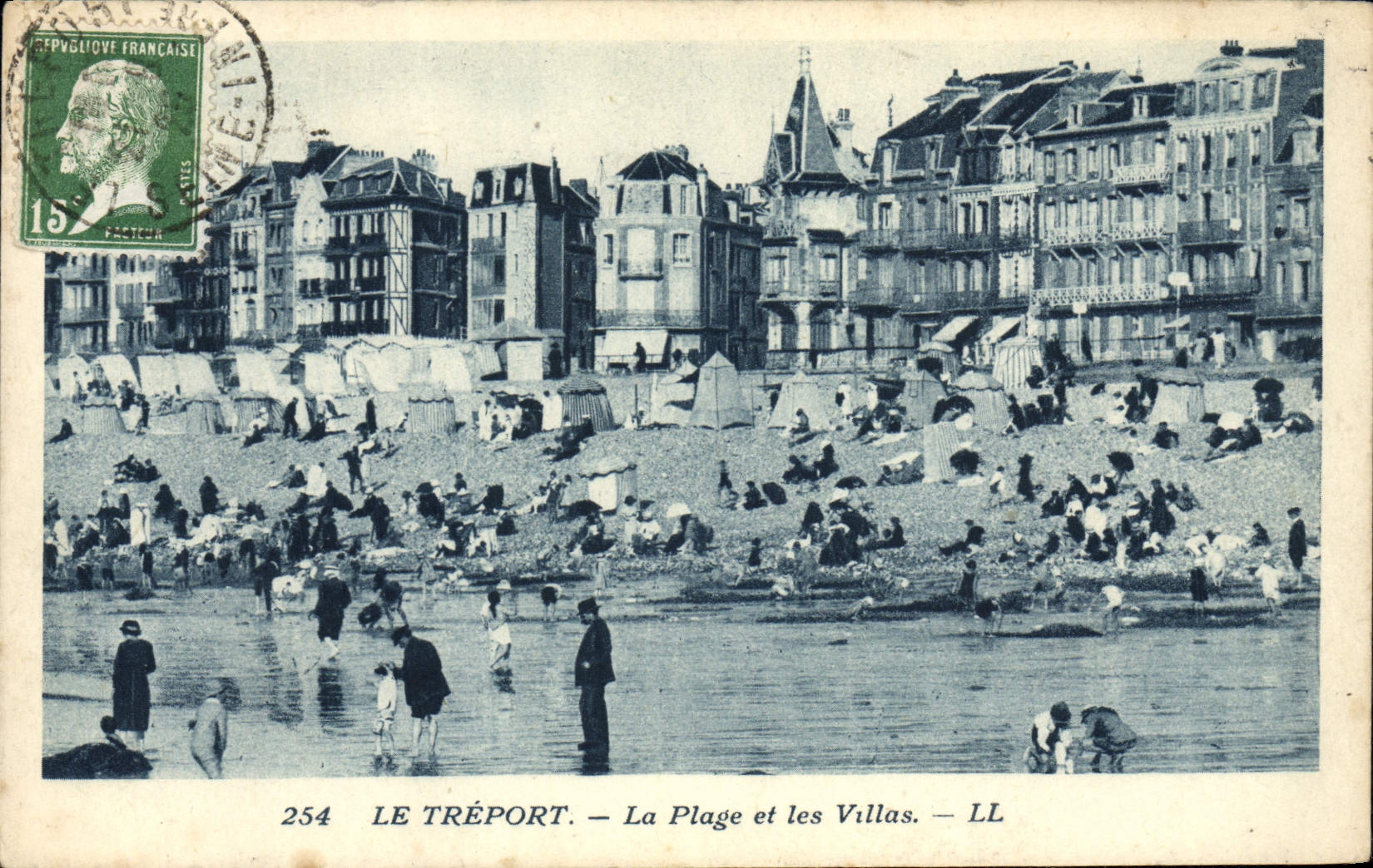 CPA Le Treport La Plage et les Villas 