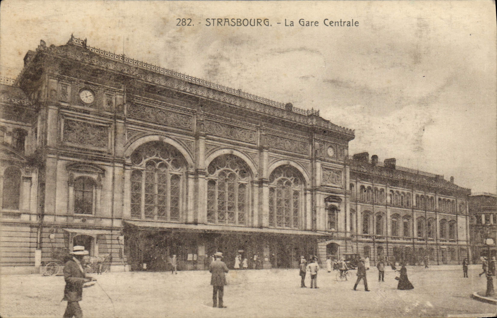 CPA Strasbourg La Gare Centrale