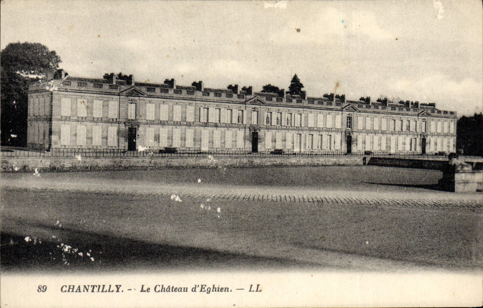 CPA Chantilly Le Chateau d'Enghien