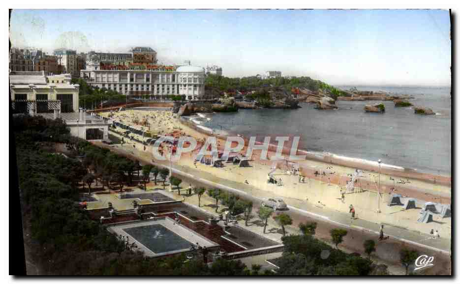 CPA Biarritz La Grande Plage Vers le Casino Bellevue