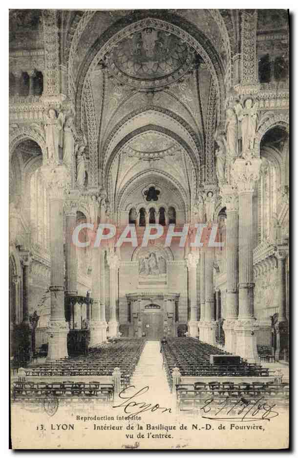 LYON - Intérieur de la Basilique de N.-D. de Fourvière, vu de l'entrée