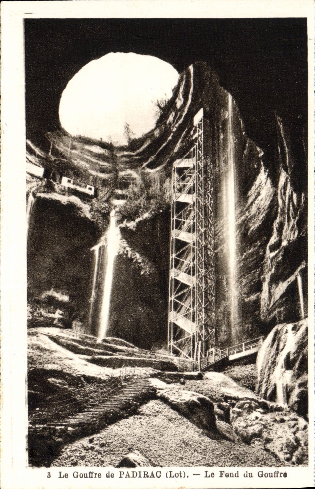 Der Gouffre de PADIRAC (Lot) — Der Grund des Gouffres — Phototypie C.F. P.T.L.